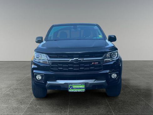 Used 2021 Chevrolet Colorado Z71 image 2