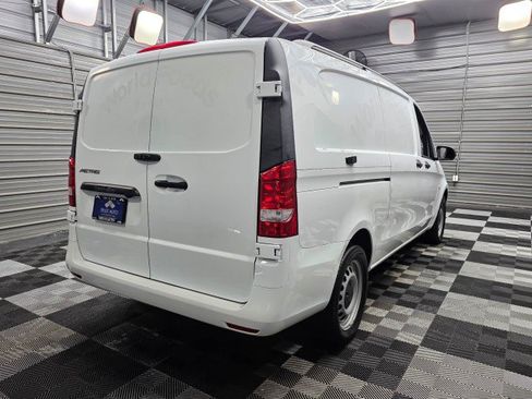 Used 2021 Mercedes-Benz Metris image 6
