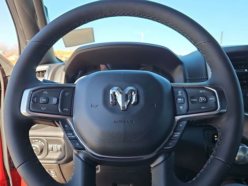 New 2026 RAM 1500 Laramie AWD/4WD image 19