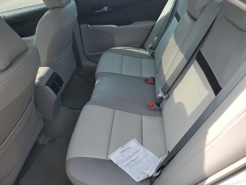 Used 2013 Toyota Camry XLE w/ Leather Pkg FWD image 13