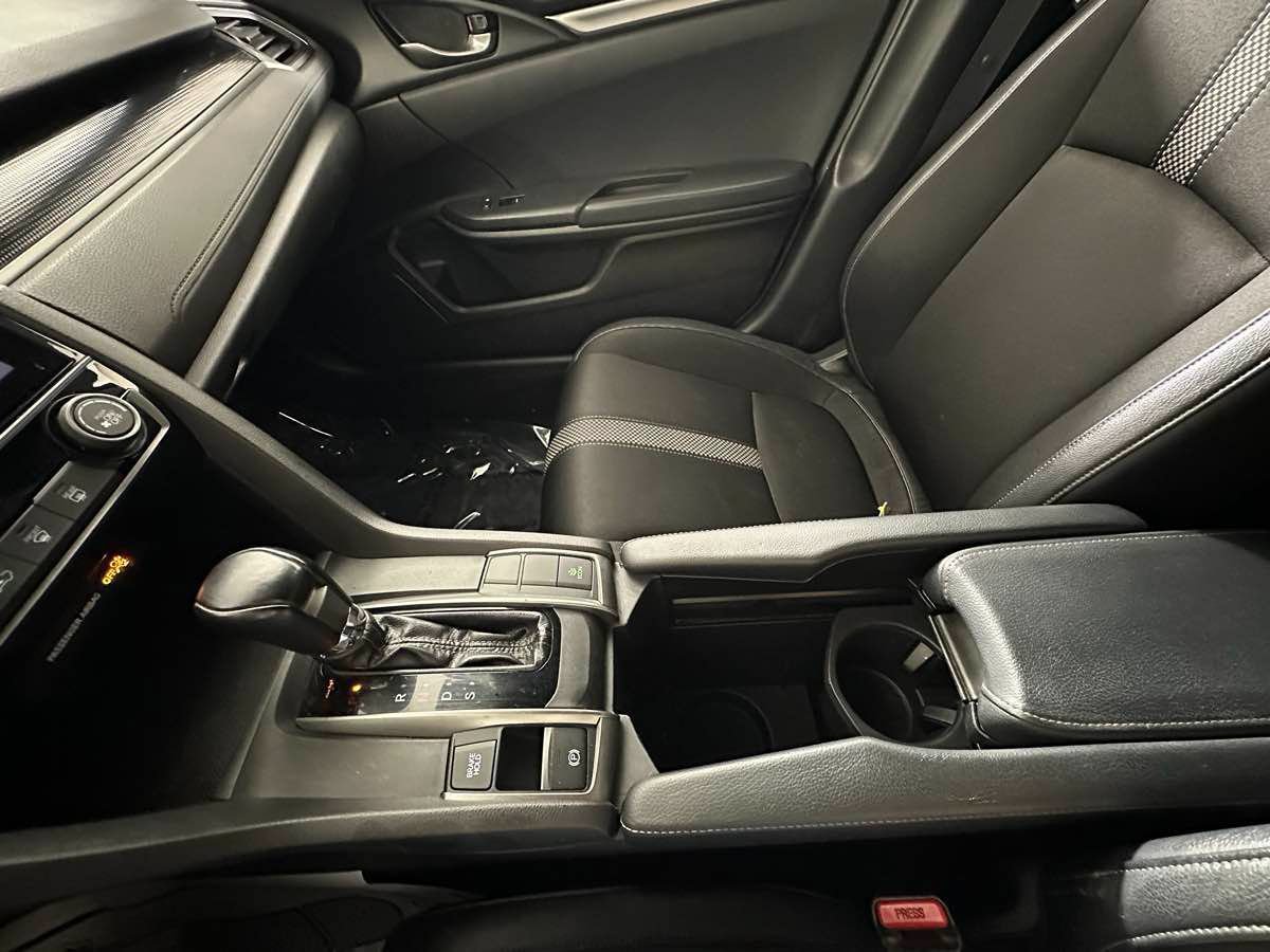 Used 2021 Honda Civic Sport image 38