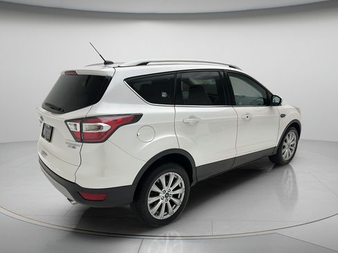 Used 2017 Ford Escape Titanium AWD/4WD image 5