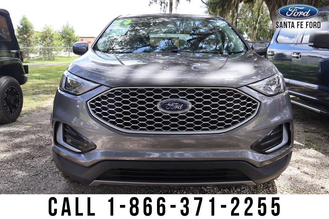 Used 2024 Ford Edge SEL AWD/4WD image 14