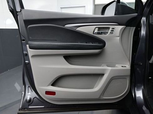 Used 2023 Honda Ridgeline RTL image 7