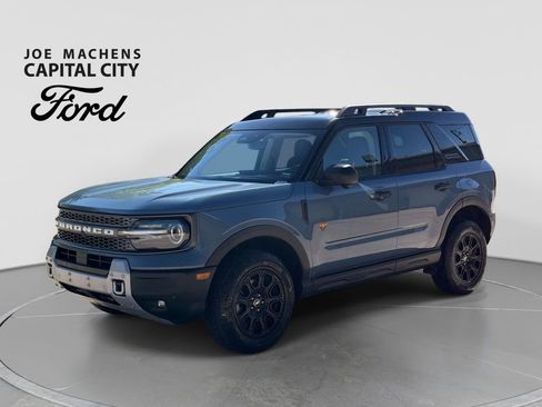 Used 2025 Ford Bronco Sport Badlands w/ Badlands Tech Package AWD/4WD image 9