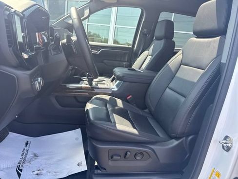 Used 2024 GMC Sierra 1500 Elevation w/ Elevation Premium Package AWD/4WD image 7