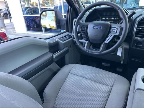 Used 2019 Ford F150 XLT w/ Equipment Group 302A Luxury image 13
