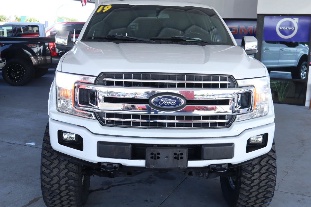 Used 2019 Ford F150 XLT w/ Equipment Group 302A Luxury AWD/4WD image 10