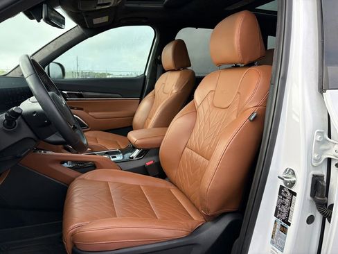 Certified 2024 Kia Telluride SX Prestige X-Line image 12