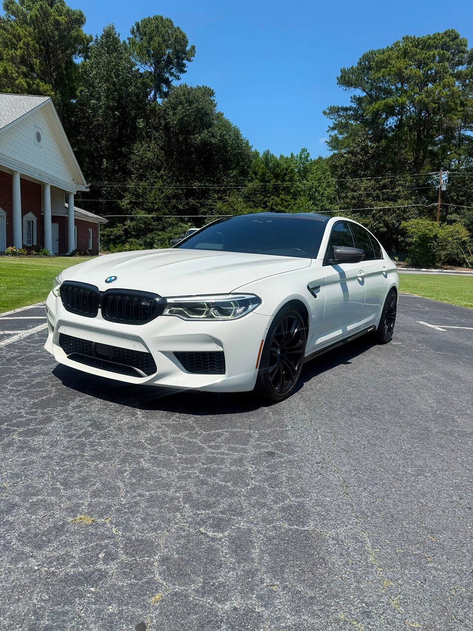Used 2020 BMW M5 w/ Executive Package AWD/4WD image 2