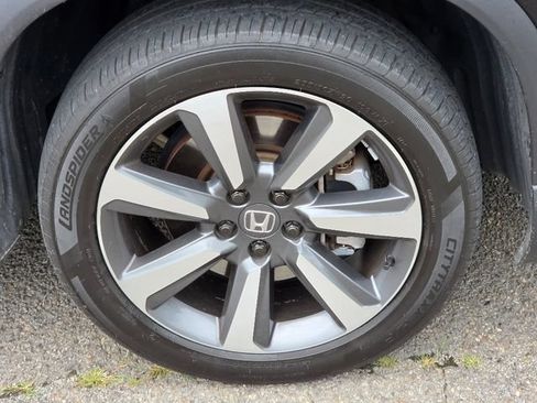Used 2024 Honda Pilot Elite image 9