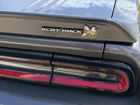 Used 2022 Dodge Challenger R/T Scat Pack image 5