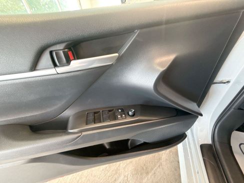 Used 2023 Toyota Camry LE FWD image 15