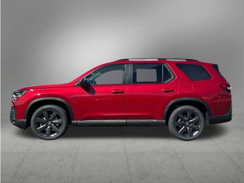New 2026 Honda Pilot Sport image 2