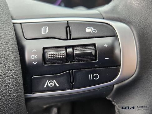 Used 2025 Kia Sportage EX FWD image 26