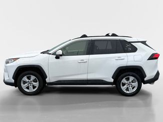 Used 2019 Toyota RAV4 XLE w/ Carpet Mat Package FWD video 2