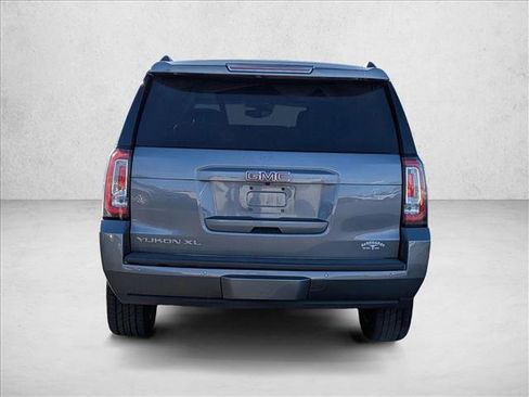 Used 2018 GMC Yukon XL SLT w/ Open Road Package image 6