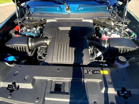 New 2026 Land Rover Defender 110 OCTA image 16