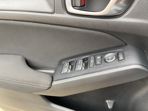 Used 2025 Honda Civic LX image 48