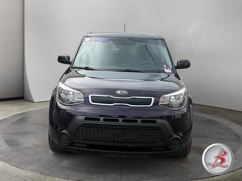 Used 2016 Kia Soul FWD image 2