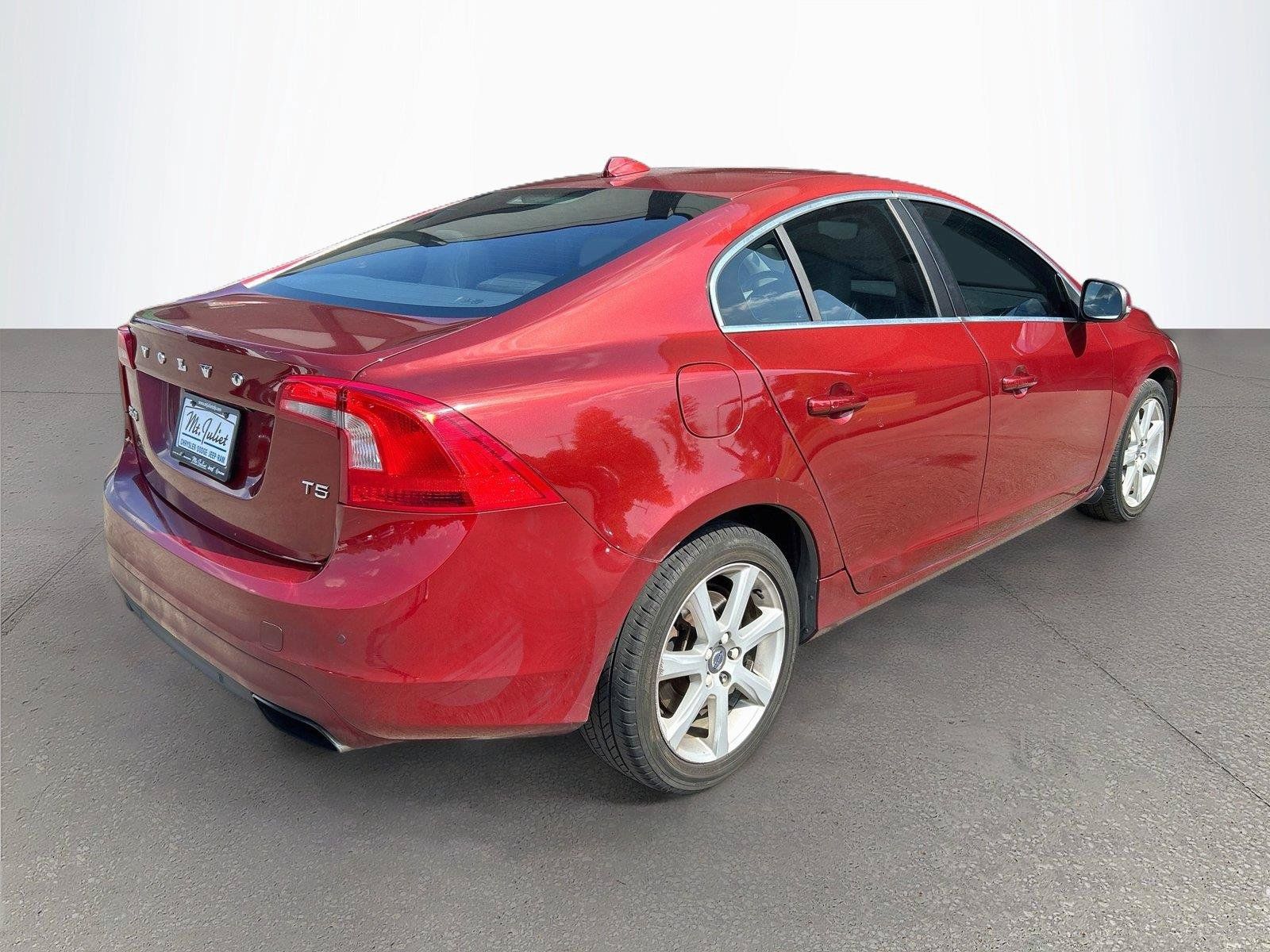 Used 2016 Volvo S60 T5 Premier w/ Convenience Package FWD image 4