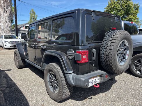 Used 2019 Jeep Wrangler Unlimited Rubicon image 3