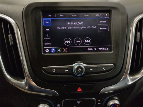 Used 2021 Chevrolet Equinox LT image 25