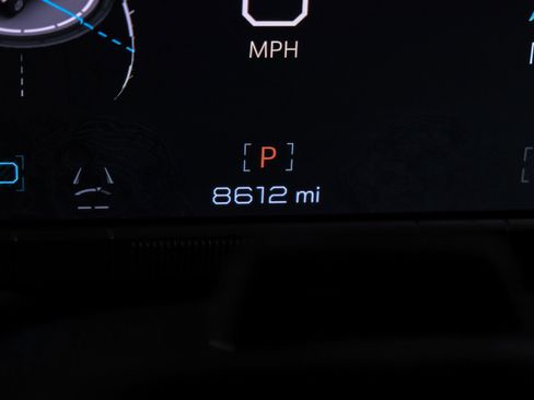 Used 2025 GMC Hummer EV 2X w/ LPO, Sport Package AWD/4WD image 23