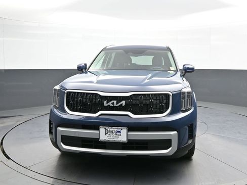 New 2025 Kia Telluride EX image 2