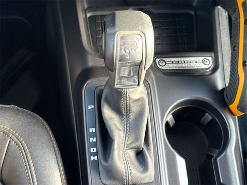 Used 2024 Ford Bronco Badlands image 21