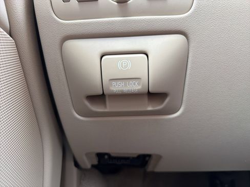 Used 2013 Volvo XC70 T6 image 55