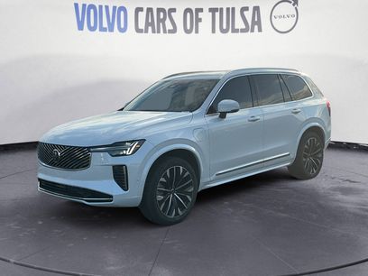 New 2026 Volvo XC90 T8 Plus