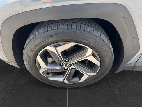 Used 2024 Hyundai Tucson Limited FWD image 9