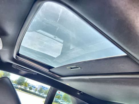 Used 2013 Dodge Challenger SXT RWD image 32