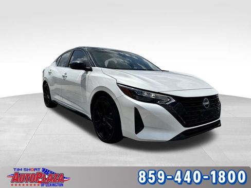Used 2025 Nissan Sentra SR w/ Midnight Edition FWD image 8