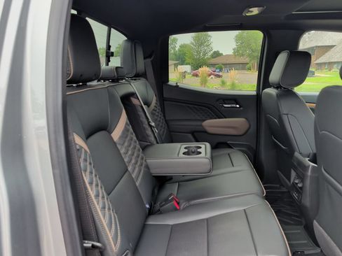New 2026 GMC Canyon Denali AWD/4WD image 40