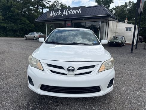 Used 2012 Toyota Corolla LE FWD image 17