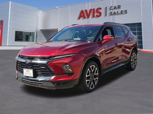 Used 2025 Chevrolet Blazer RS image 1