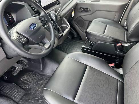 New 2026 Ford Transit 250 148 Medium Roof w/ Load Area Protection Package image 10