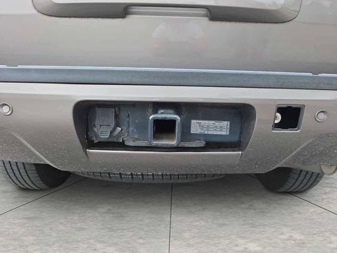 Used 2011 Chevrolet Tahoe LT w/ Luxury Package image 13