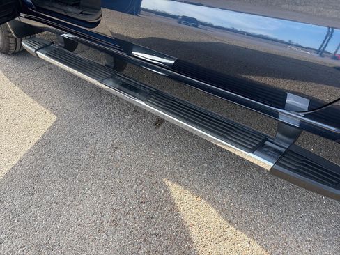 Used 2022 Chevrolet Silverado 1500 Custom image 10