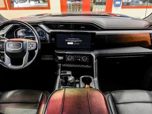 Used 2023 GMC Sierra 1500 Denali w/ Technology Package image 14