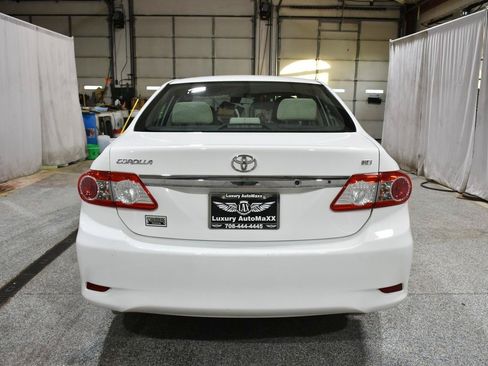 Used 2012 Toyota Corolla LE FWD image 5