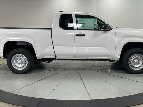 New 2025 Toyota Tacoma SR image 6