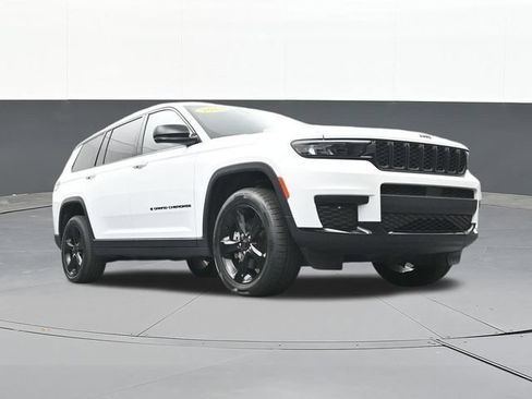 Used 2023 Jeep Grand Cherokee L Laredo AWD/4WD image 54