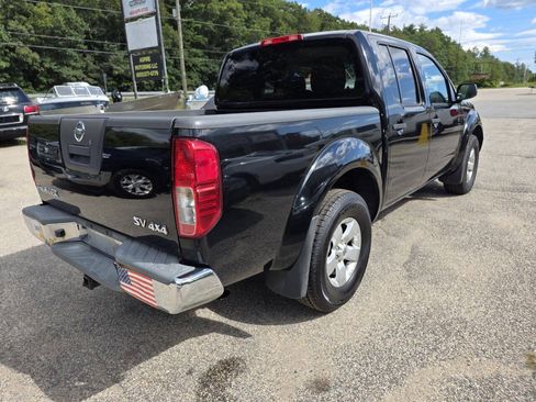 Used 2012 Nissan Frontier SV w/ SV Premium Utility Pkg AWD/4WD image 9