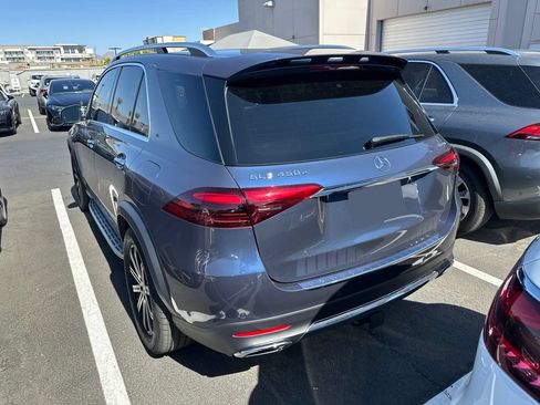 Used 2024 Mercedes-Benz GLE 450e 4MATIC image 5
