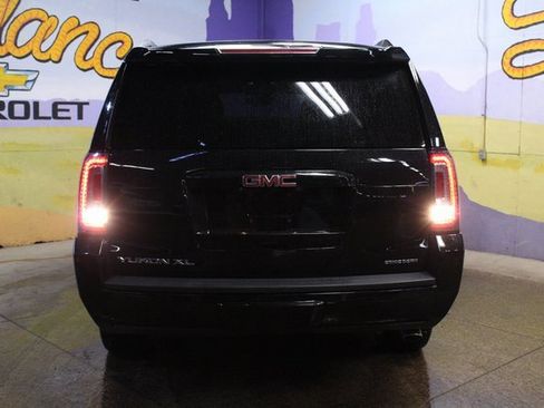Used 2019 GMC Yukon XL SLT image 7