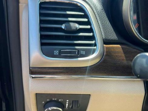 Used 2015 Jeep Grand Cherokee Limited AWD/4WD image 30