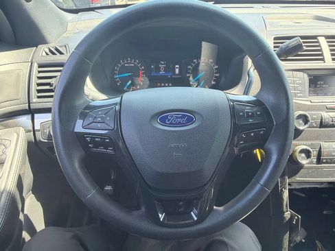 Used 2019 Ford Explorer 4WD Police Interceptor image 9